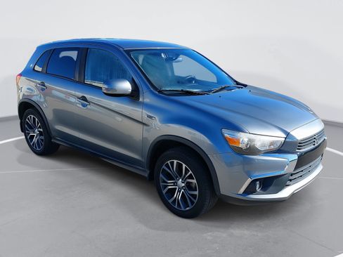 Used 2016 Mitsubishi Outlander Sport ES image 3