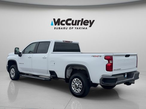 Used 2024 Chevrolet Silverado 2500 LT image 6