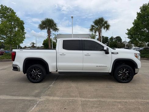 Used 2021 GMC Sierra 1500 SLE w/ X31 Off-Road Package AWD/4WD image 6