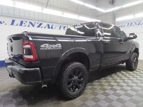Used 2022 RAM 2500 Limited w/ Night Edition AWD/4WD image 5