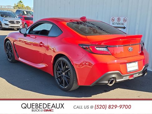 Used 2024 Toyota GR86 Premium RWD image 6
