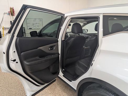 Used 2017 Nissan Murano SL image 13