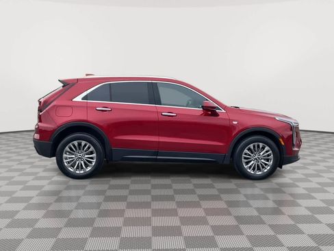 Used 2024 Cadillac XT4 Premium Luxury AWD/4WD image 9