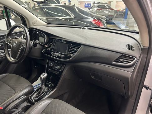 Used 2022 Buick Encore Preferred w/ Safety Package AWD/4WD image 15