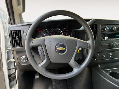 Used 2025 Chevrolet Express 2500 w/ Driver Convenience Package RWD image 12