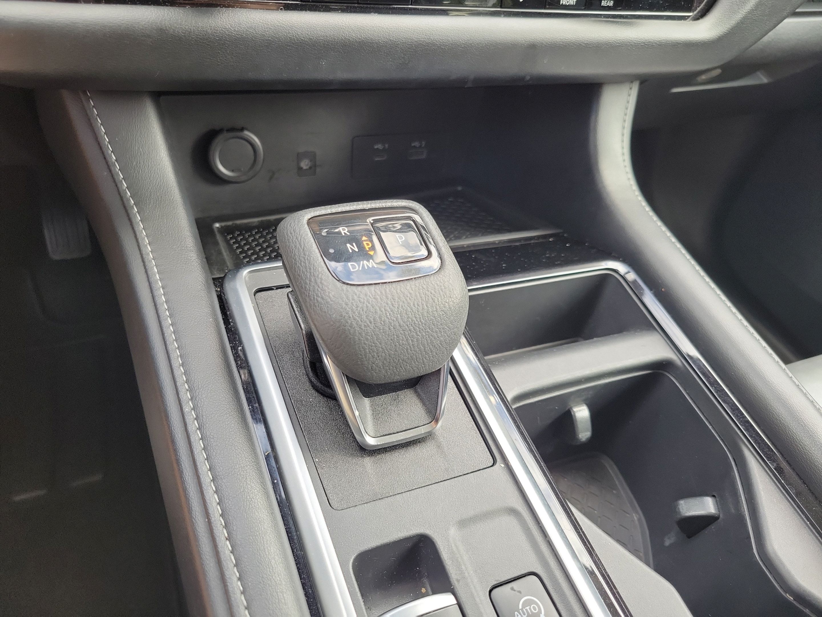 Used 2022 Nissan Pathfinder SL w/ SL Premium Package AWD/4WD image 27