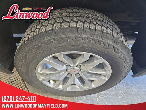 Used 2022 GMC Sierra 1500 SLT w/ SLT Convenience Package AWD/4WD image 7