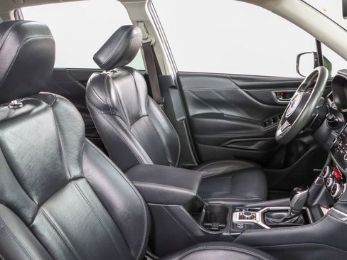 Used 2023 Subaru Forester Touring w/ Popular Package #2 image 27