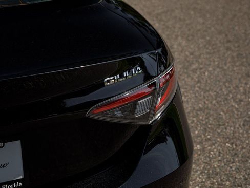 New 2025 Alfa Romeo Giulia w/ Driving Assist Package image 9