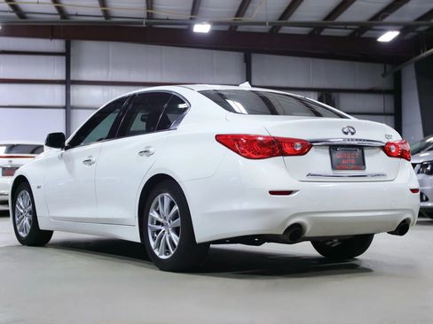 Used 2017 INFINITI Q50 2.0t w/ Moonroof Package image 15