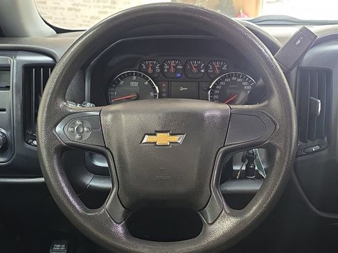 Used 2019 Chevrolet Silverado 1500 W/T AWD/4WD image 14