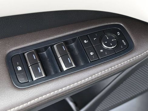 Used 2023 Lexus RX 350 Premium Plus w/ Accessory Package AWD/4WD image 4