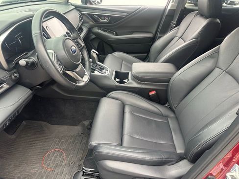 Used 2025 Subaru Outback Limited AWD/4WD image 24