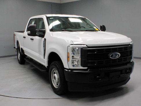 Certified 2026 Ford F250 XL AWD/4WD image 1