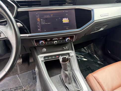 Used 2020 Audi Q3 2.0T Premium w/ Convenience Package image 29