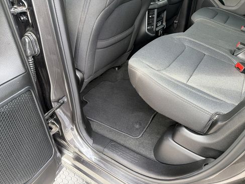 Used 2022 RAM 1500 Big Horn AWD/4WD image 18