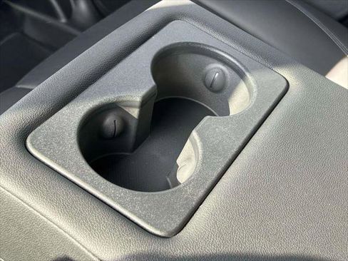 Used 2025 Chevrolet Equinox LT w/ Convenience Package II image 14