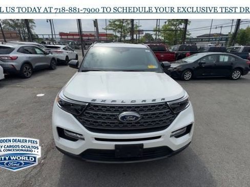 Used 2023 Ford Explorer XLT w/ Equipment Group 202A AWD/4WD image 5