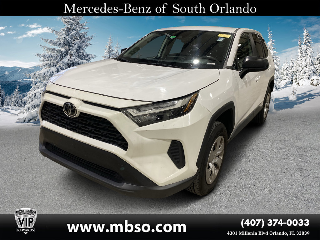 Used 2023 Toyota RAV4 LE FWD image 17