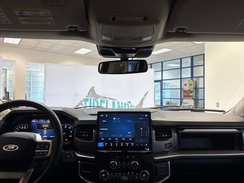 Certified 2022 Ford Expedition XLT AWD/4WD image 18