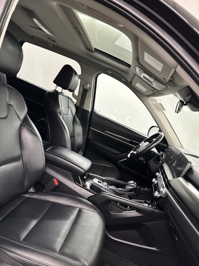Used 2023 Kia Telluride S w/ S Sunroof Package AWD/4WD image 39