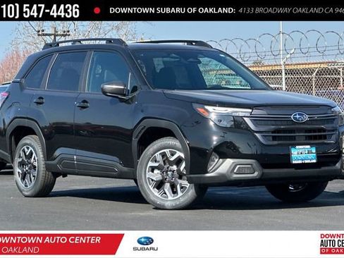 Used 2026 Subaru Forester Premium image 1