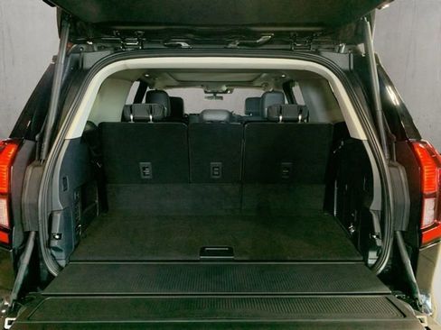 New 2026 Ford Expedition Active AWD/4WD image 16
