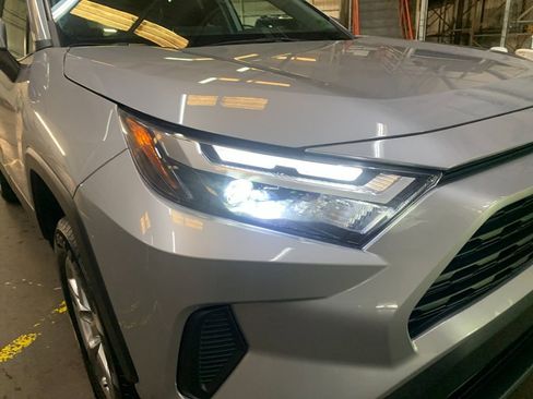 Used 2023 Toyota RAV4 XLE AWD/4WD image 34
