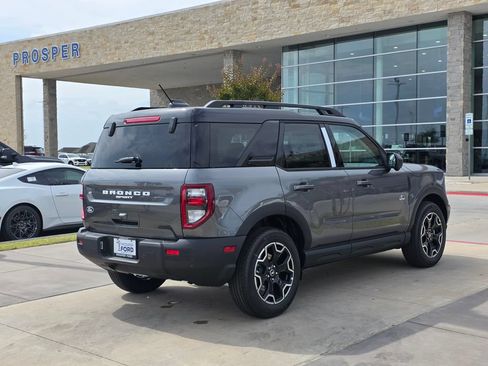 New 2026 Ford Bronco Sport Outer Banks w/ Outer Banks Tech Package+ AWD/4WD image 10
