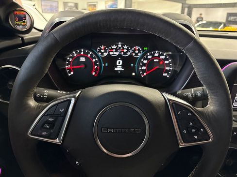 Used 2017 Chevrolet Camaro LT RWD image 37