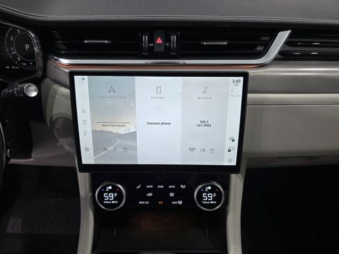 New 2026 Jaguar F-PACE R-Dynamic S AWD/4WD image 16