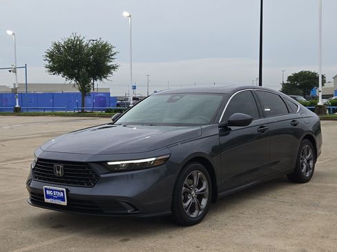 Used 2024 Honda Accord EX image 8