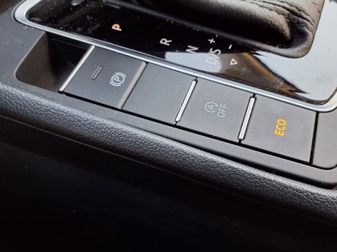 Used 2019 Volkswagen Jetta S w/ Driver Assistance Package FWD image 7