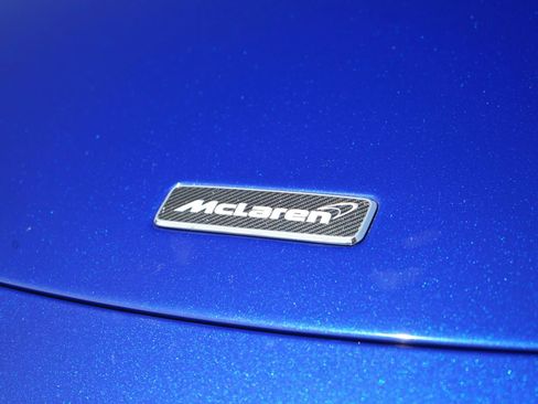 Used 2015 McLaren 650S Spider image 19