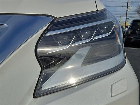 Used 2023 Lexus GX 460 Premium image 9