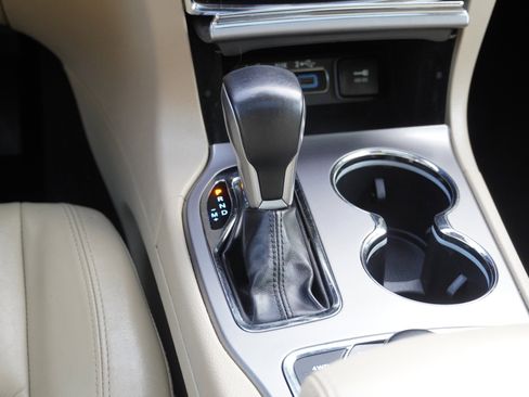 Used 2020 Jeep Grand Cherokee Limited image 33