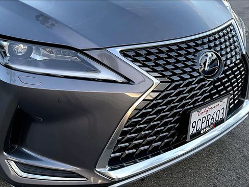 Used 2022 Lexus RX 450h AWD w/ Premium Package image 28