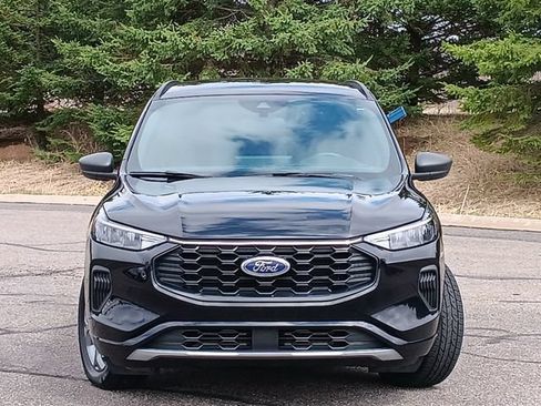 Used 2023 Ford Escape ST-Line w/ Tech Pack #1 AWD/4WD image 31