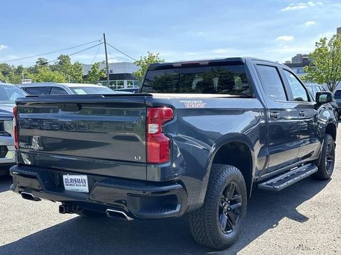 Used 2019 Chevrolet Silverado 1500 LT Trail Boss AWD/4WD image 2