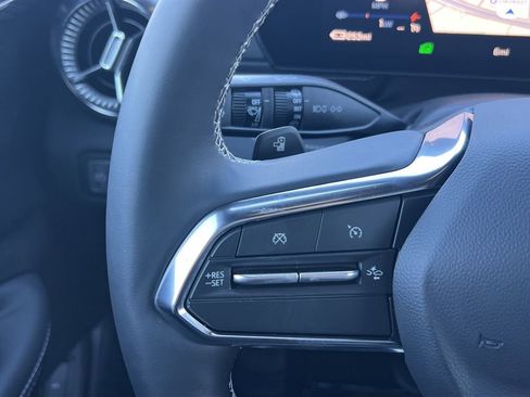 New 2026 Chevrolet Blazer EV LT image 9