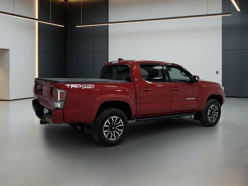 Used 2020 Toyota Tacoma TRD Sport w/ Technology Package AWD/4WD image 6