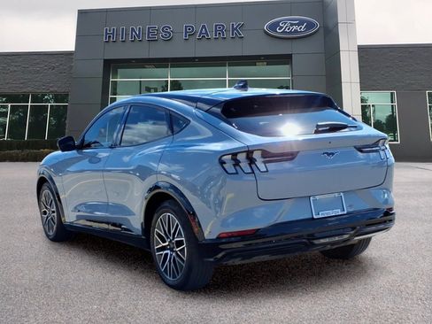 Used 2024 Ford Mustang Mach-E Premium AWD/4WD image 5