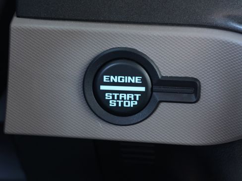 Used 2024 Ford Bronco Wildtrak image 25