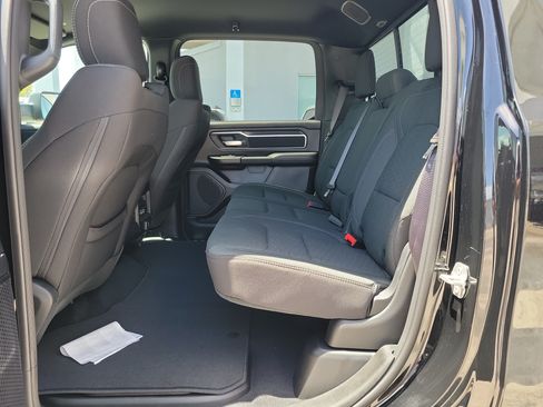 Used 2026 RAM 1500 Big Horn AWD/4WD image 8