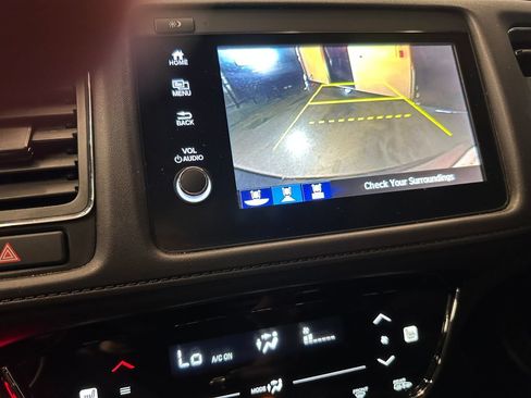 Used 2019 Honda HR-V EX image 14