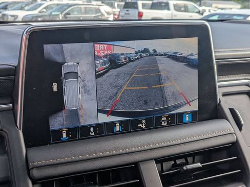 Used 2021 GMC Yukon AT4 w/ AT4 Premium Plus Package AWD/4WD image 23