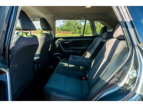 Used 2025 Toyota RAV4 XLE FWD image 14