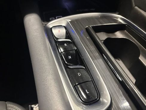Used 2023 Buick Enclave Essence w/ LPO, Floor Liner Package FWD image 24