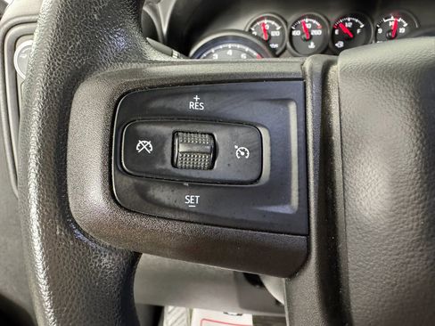 Used 2020 GMC Sierra 2500 4x4 Crew Cab w/ Convenience Package image 15
