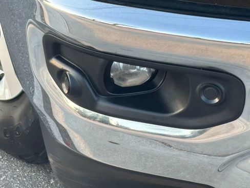 Used 2019 RAM 1500 Big Horn image 9